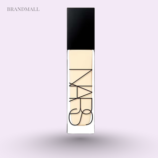 Nars Natural Radiant Longwear Foundation
